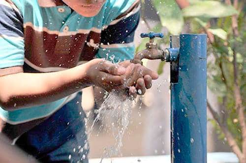 Castiga la ola de calor a San Buena