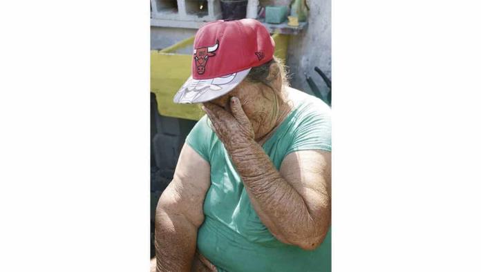Llora Matilde; lo perdió todo