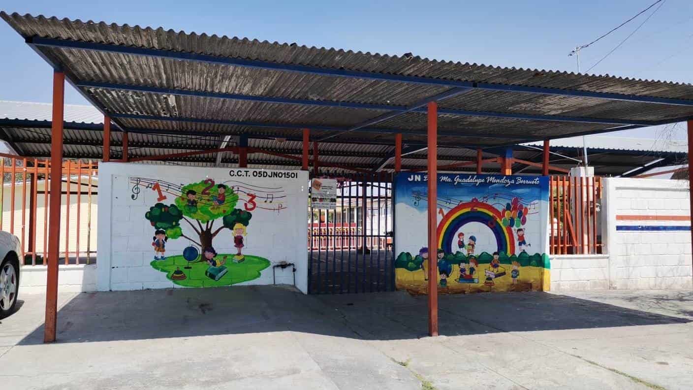 Discriminan a niña autista