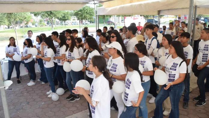 Realizan caminata contra las drogas