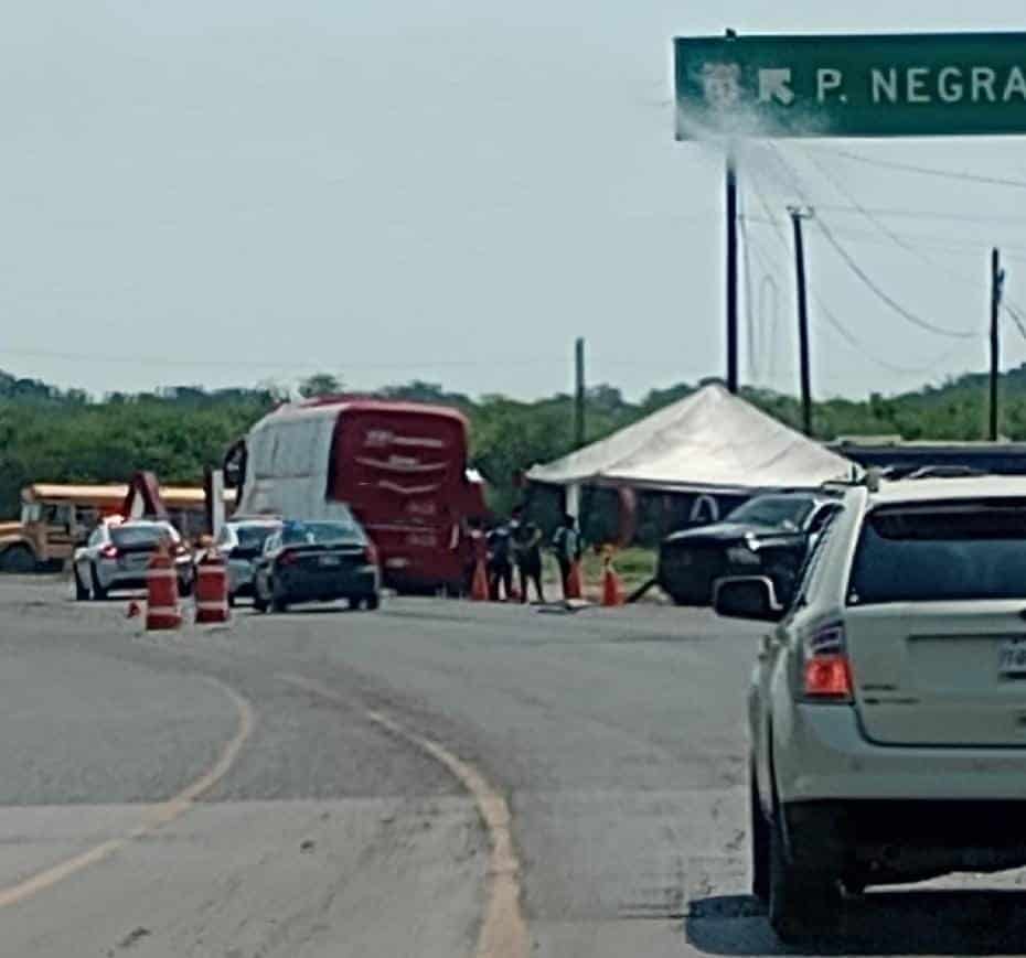 Sorprenden a 30 migrantes viajando de manera ilegal