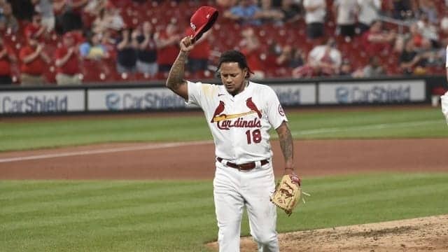 Carlos Martínez reforzará a los Acereros