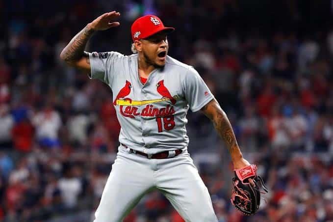 Carlos Martínez reforzará a los Acereros