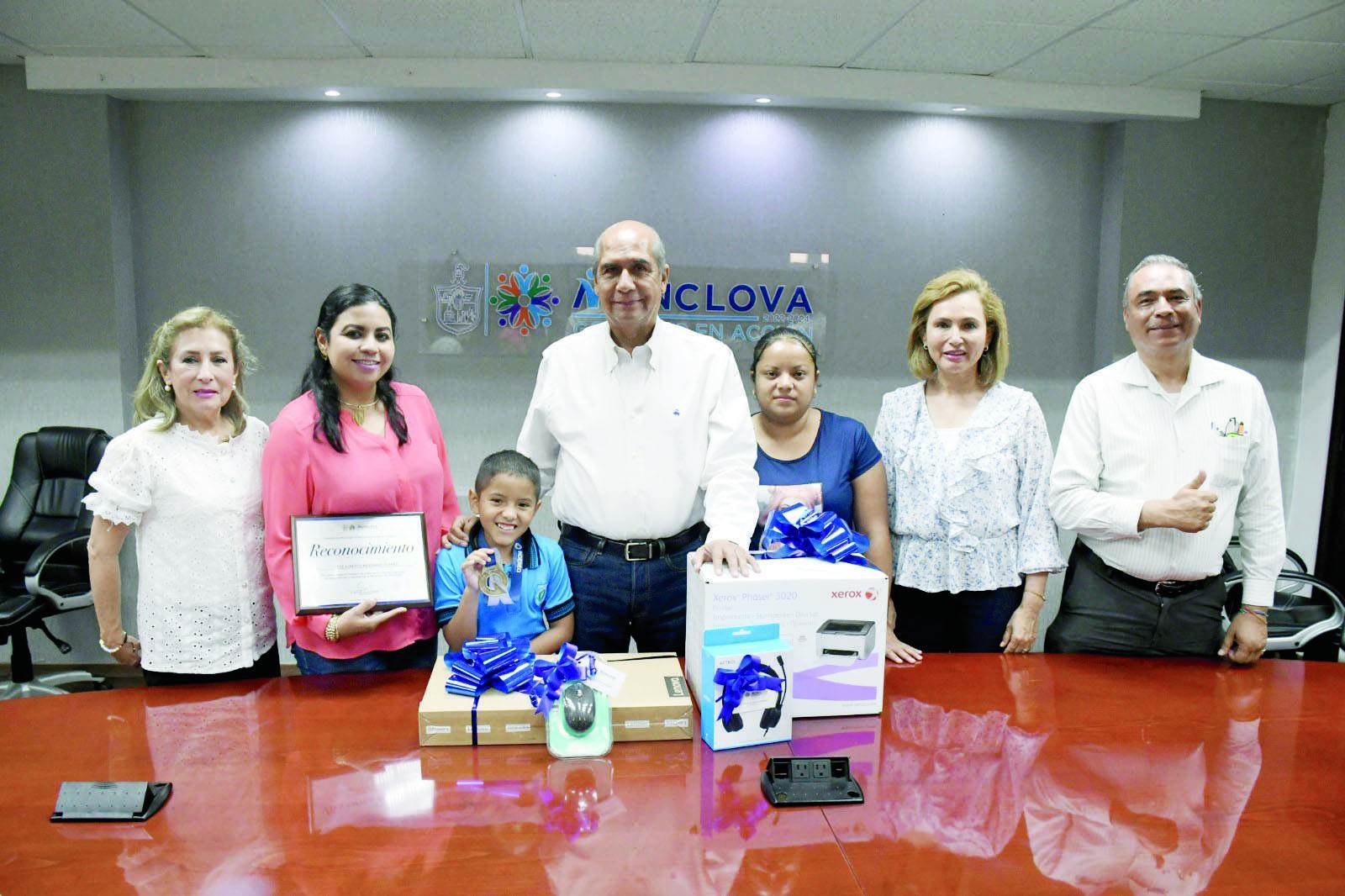 Gana 2do lugar en matemáticas