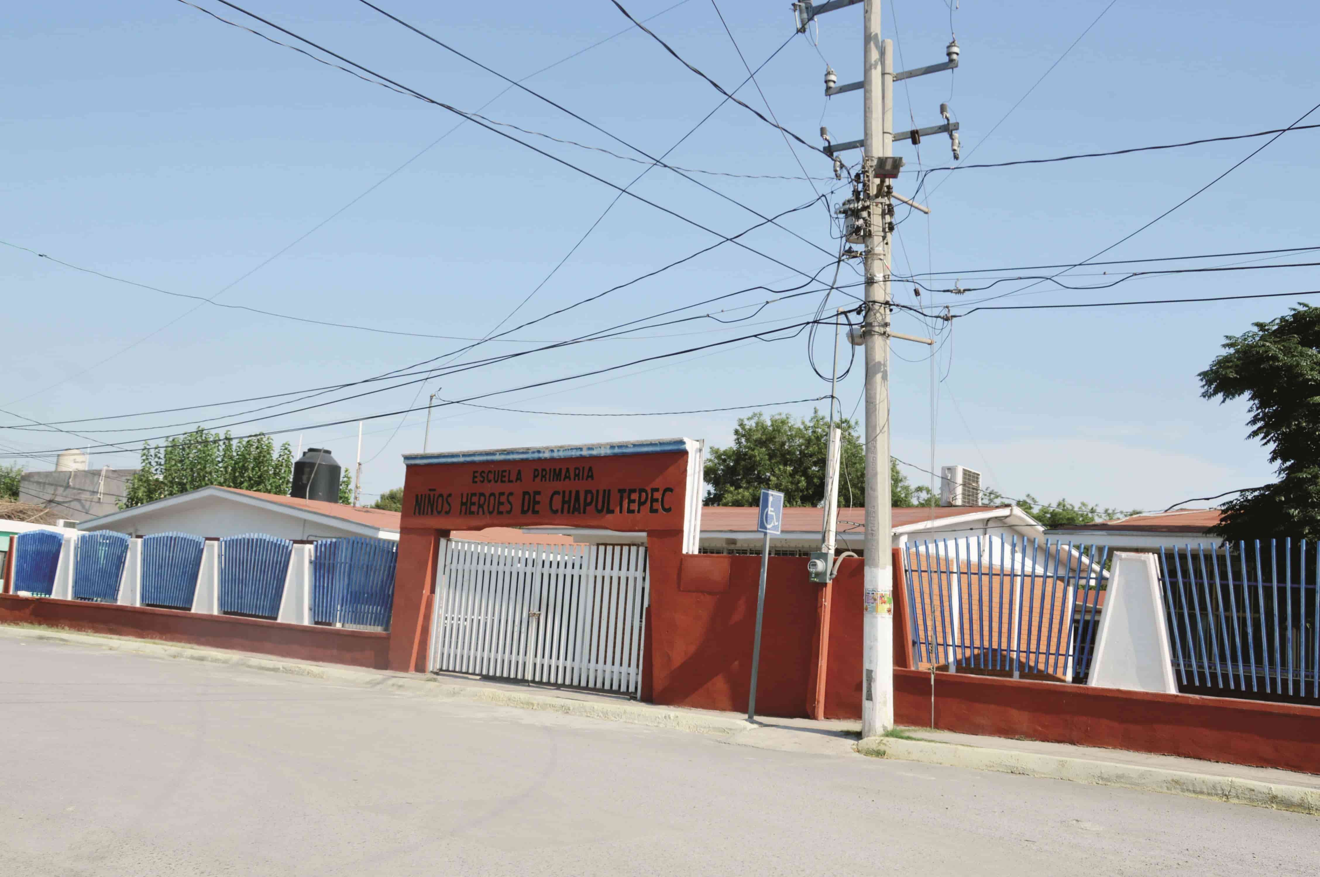 Aceptan padres clases en línea