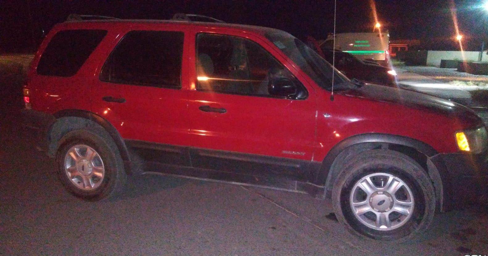 Derriba mujer a motociclista