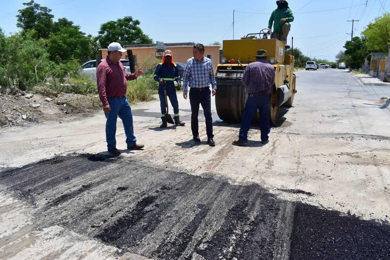 Trabaja San Buena en bacheo