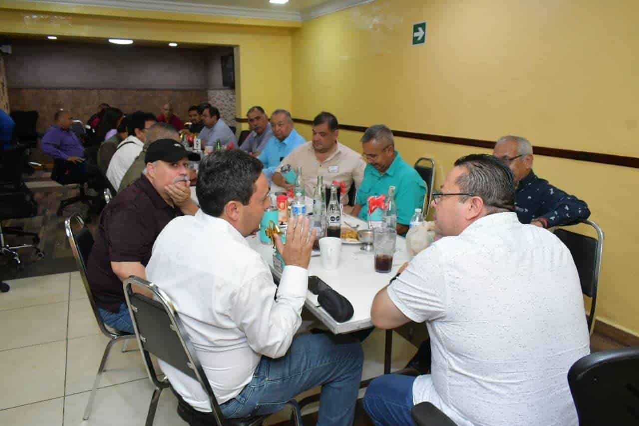 Reconocen a periodistas de los Cinco Manantiales