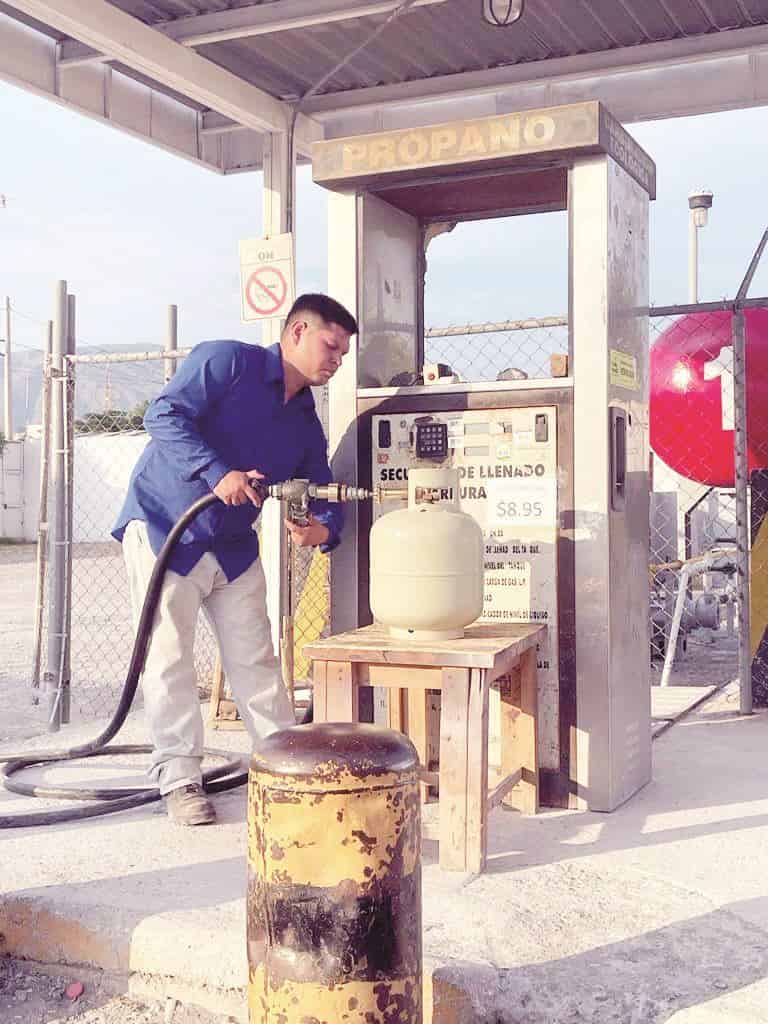 Se mantiene a la baja precio de gas LP