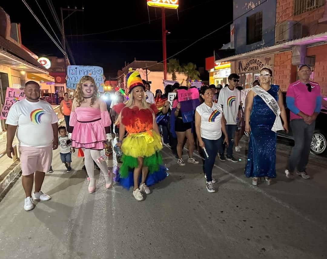 Realizan primera marcha del orgullo en los Cinco Manantiales