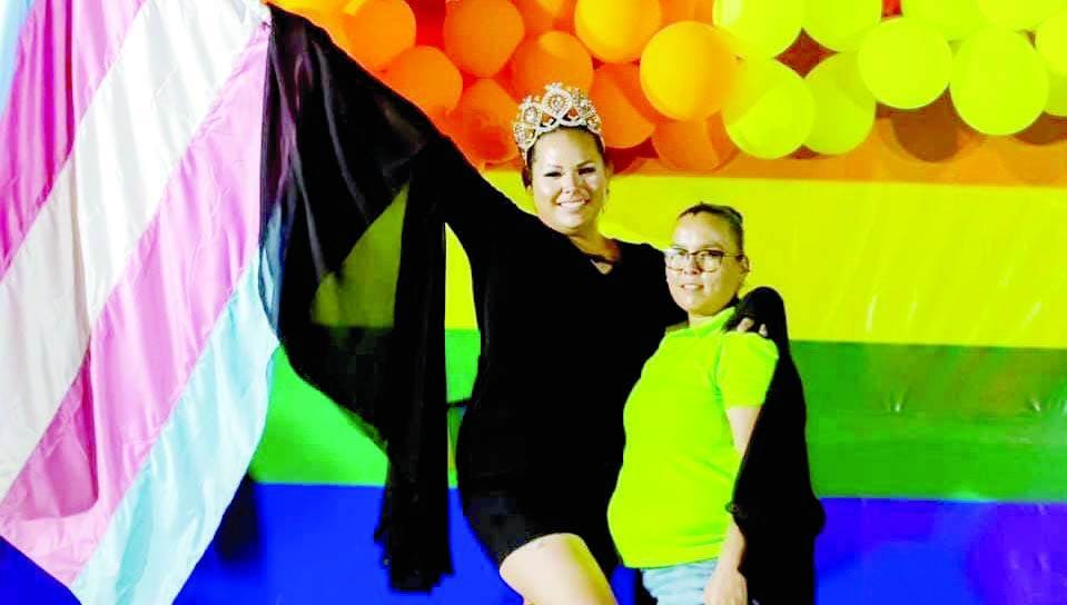 Marchan por el Orgullo LGBTTTIQ+