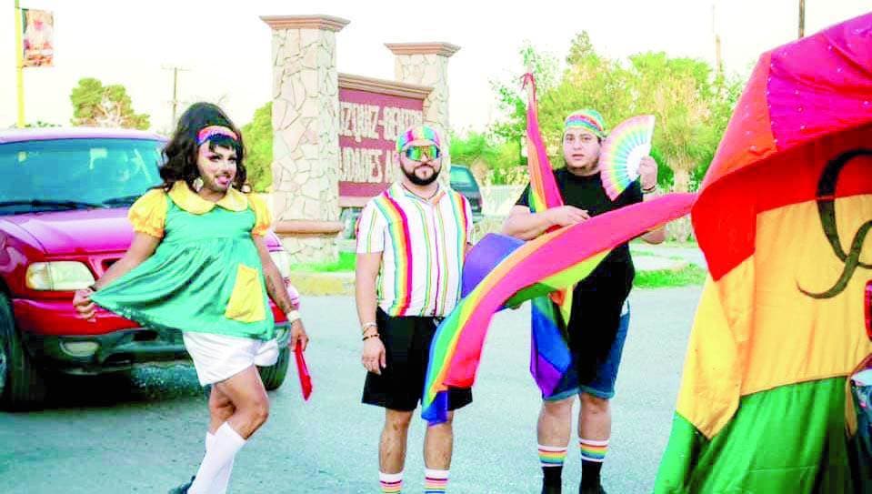 Marchan por el Orgullo LGBTTTIQ+