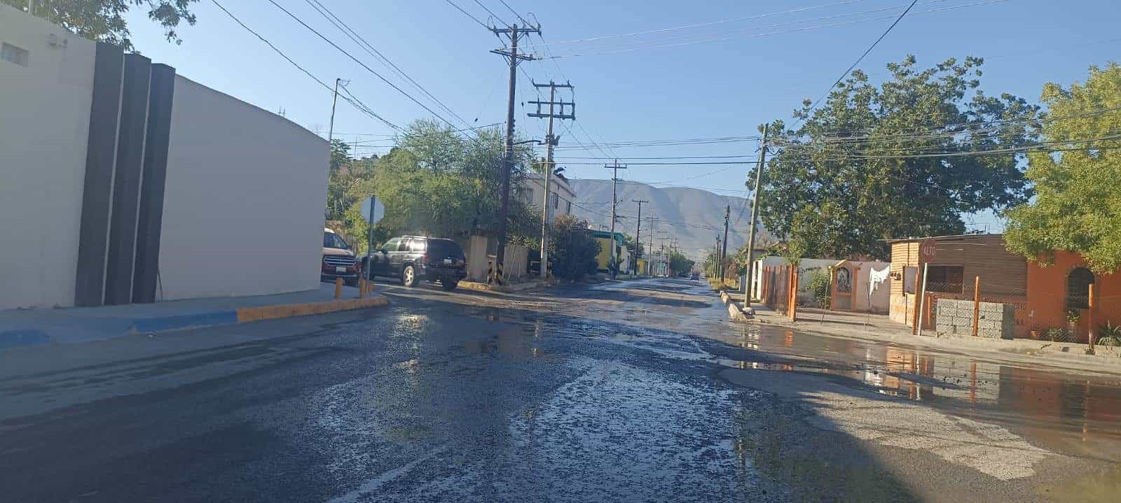 En plena ola de calor; Se reporta gigantesca fuga en Las Flores