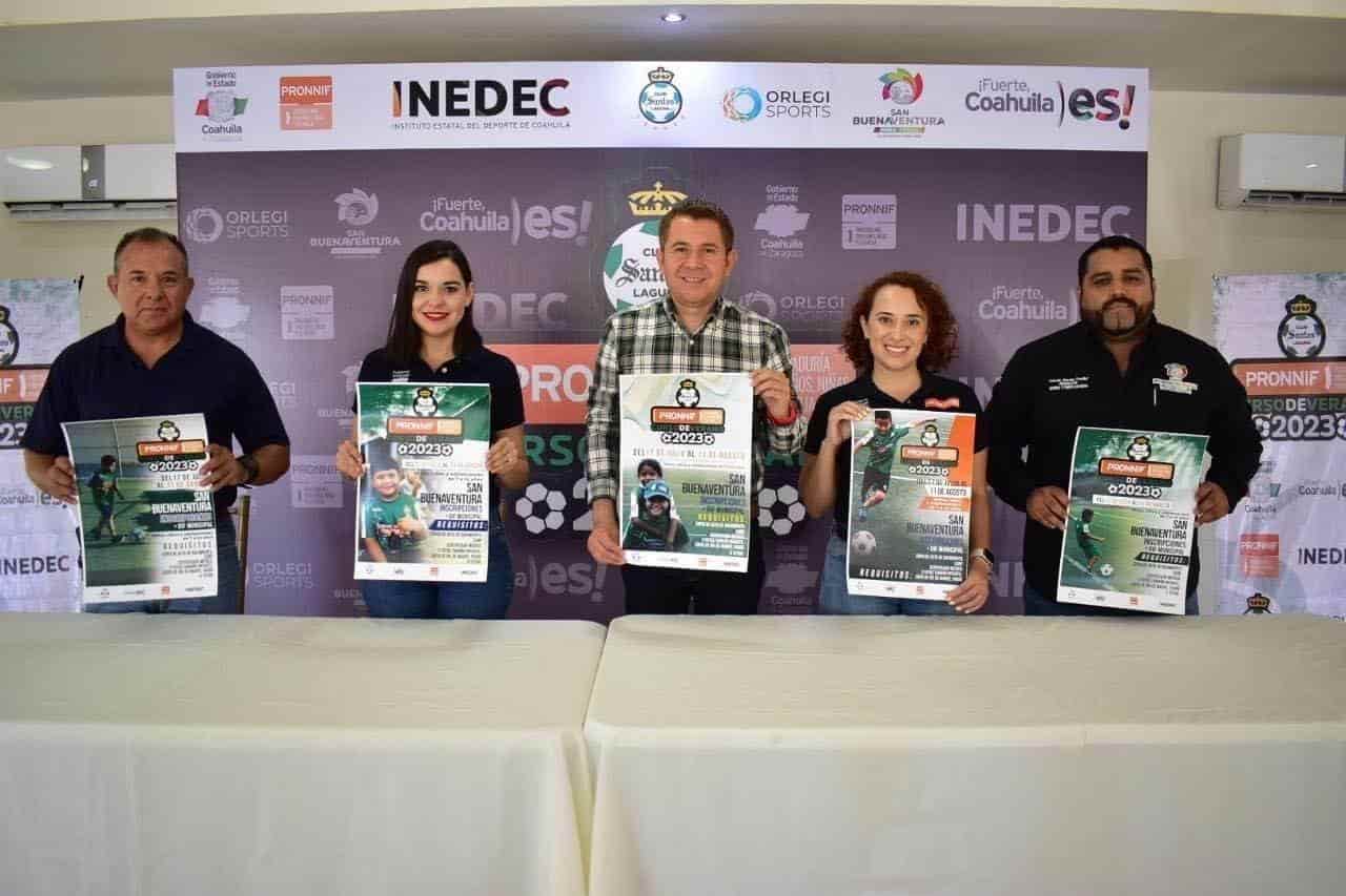 Convoca Hugo a cursos de verano