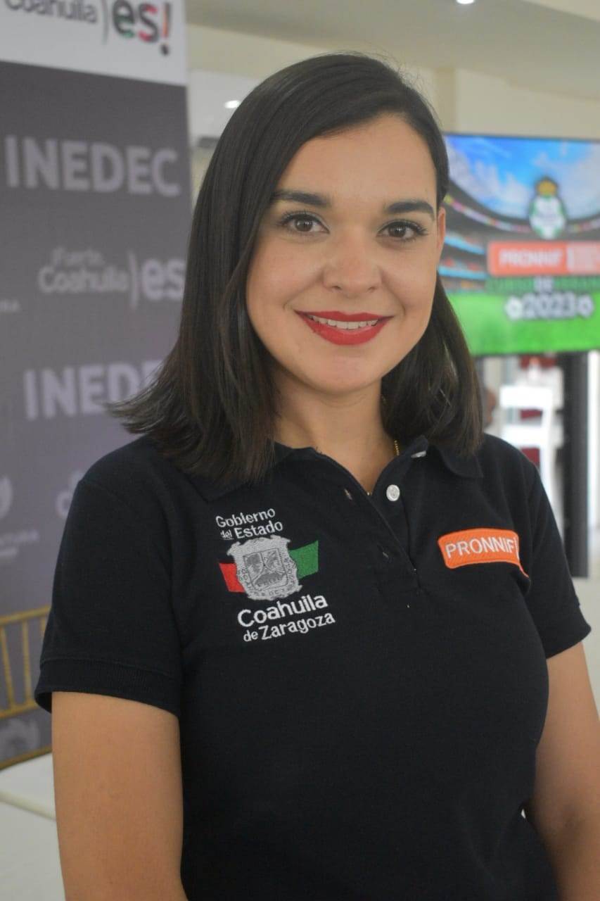 Buscan 60 niños padres adoptivos