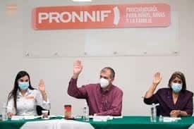 Buscan 60 niños padres adoptivos