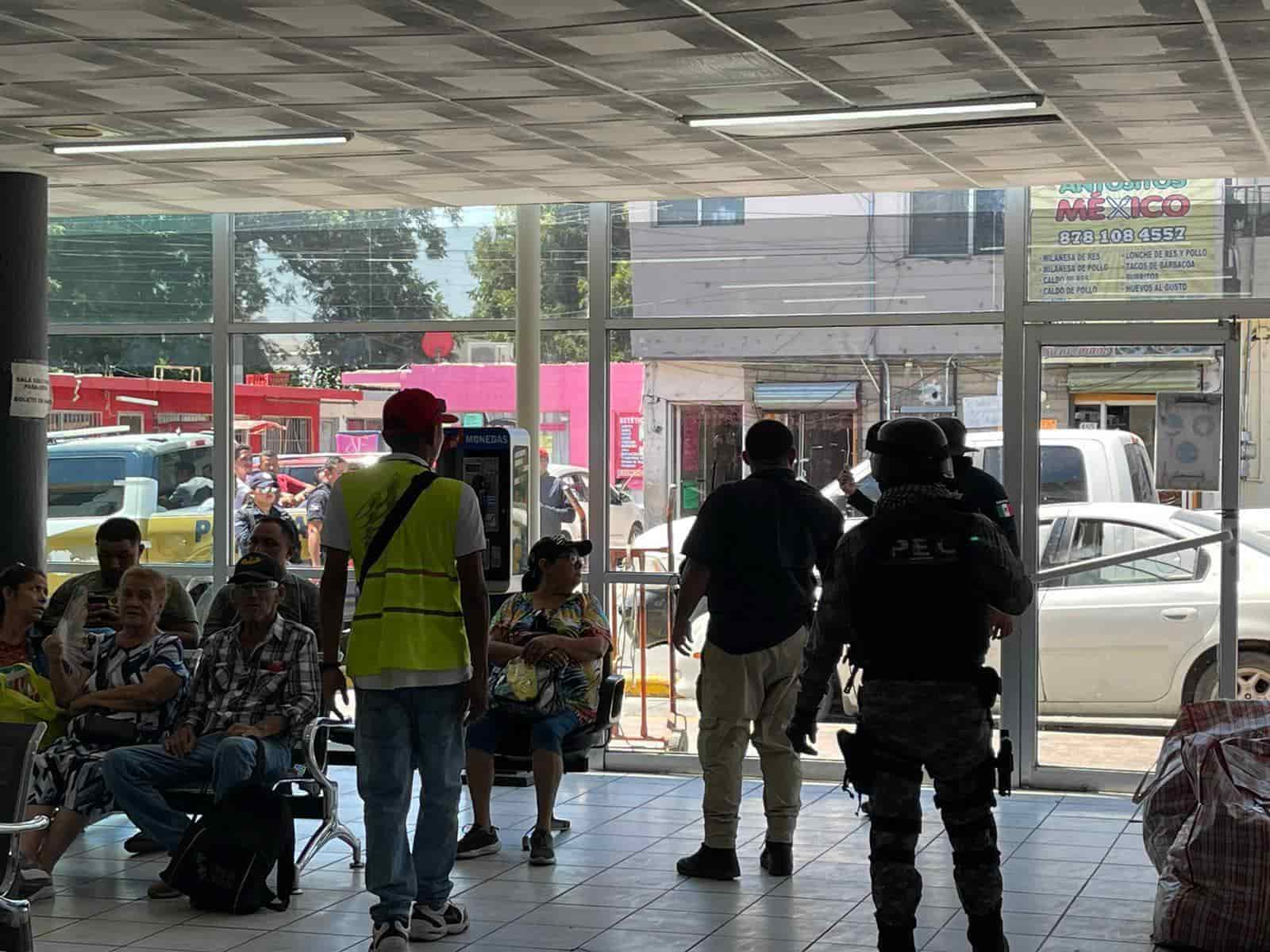 Aseguran a 31 migrantes en la zona centro