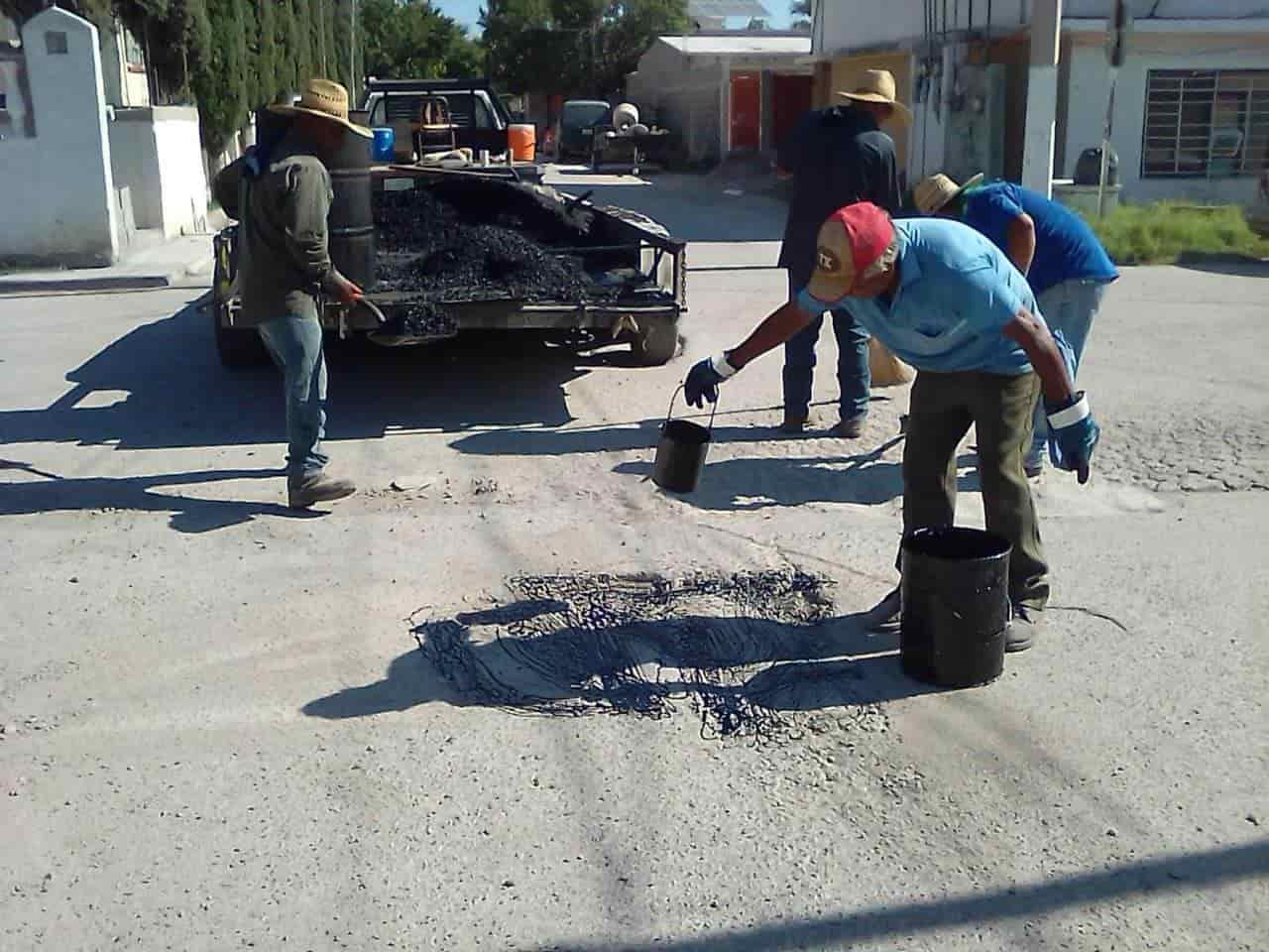 Realizan acciones de bacheo