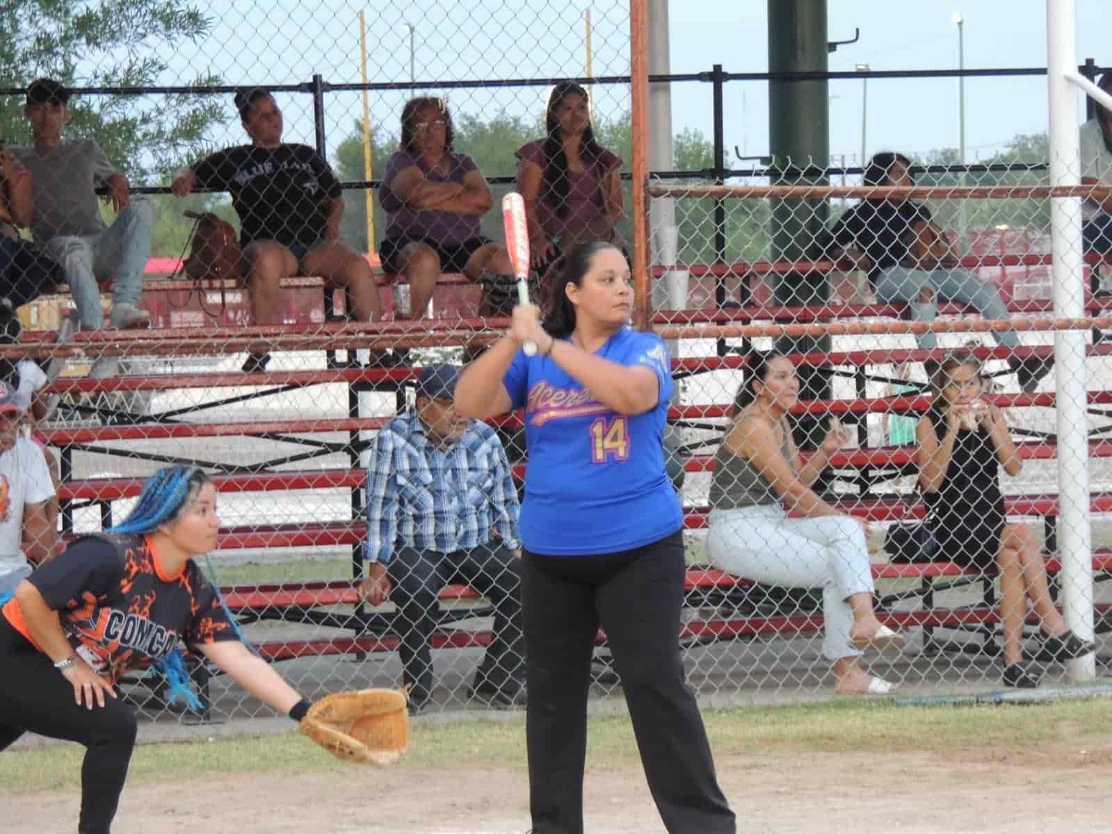 Inicia la serie de playoffs en Sóftbol Categoría B