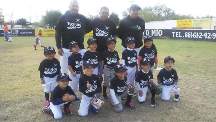 Llegan los primeros títulos para la Academia de Béisbol Juvenil