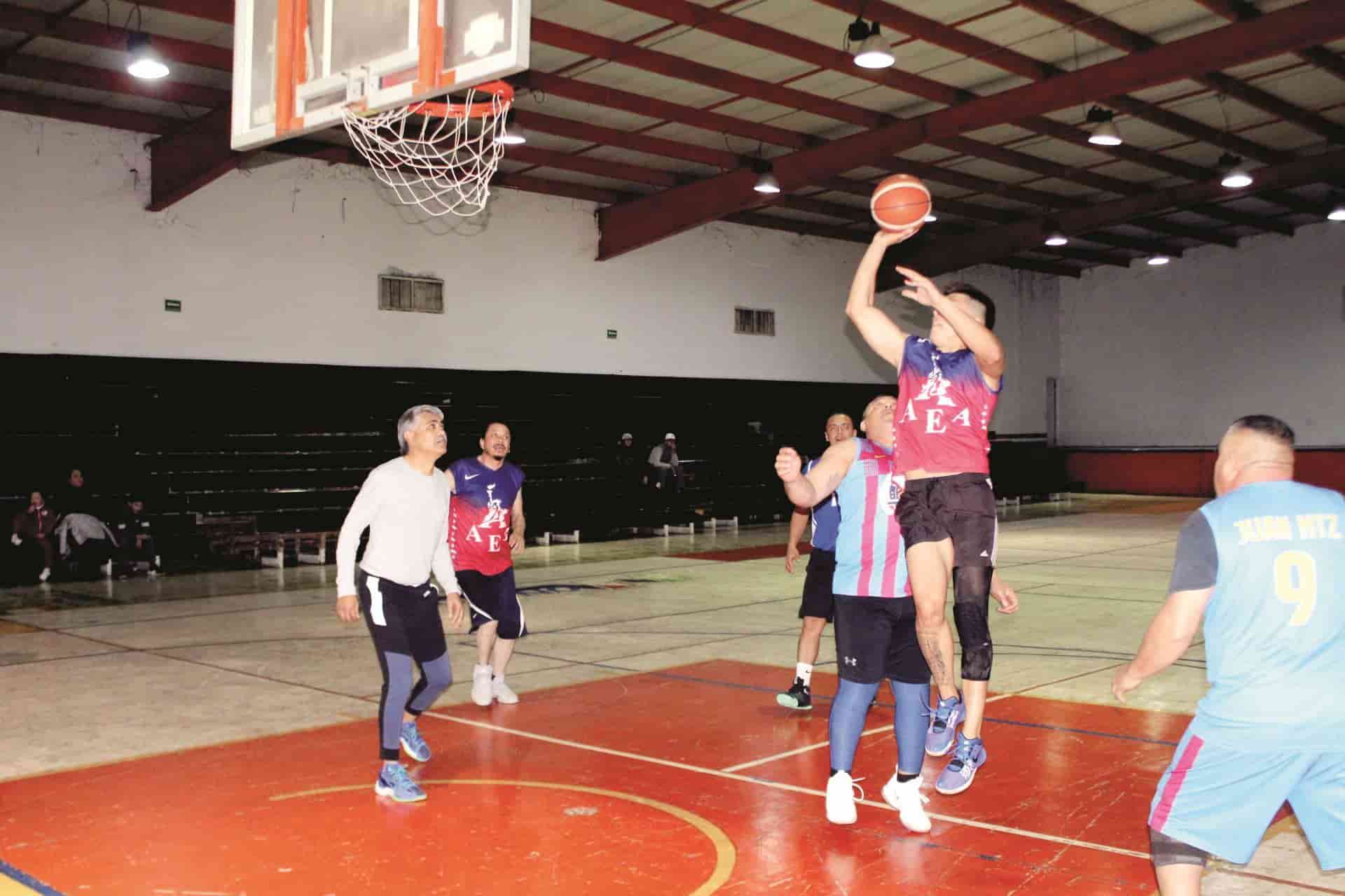 Avanzan las acciones de basquetbol