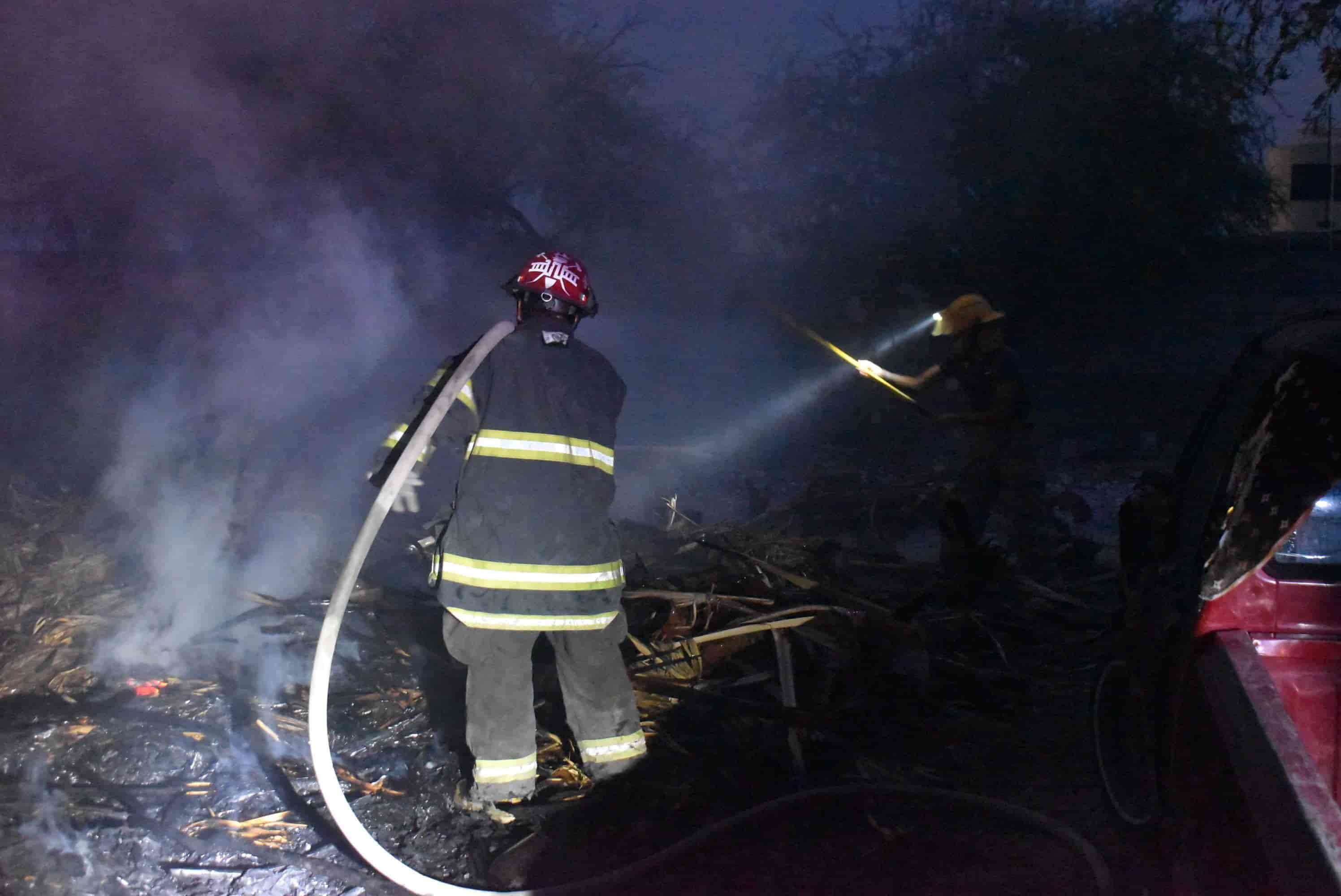 Incendian vivienda en la 21 de Marzo