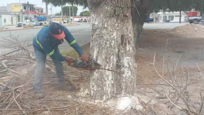 Atiende llamado de ciudadanos