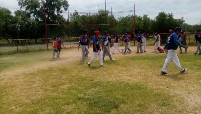 En la jornada de béisbol intercolonial