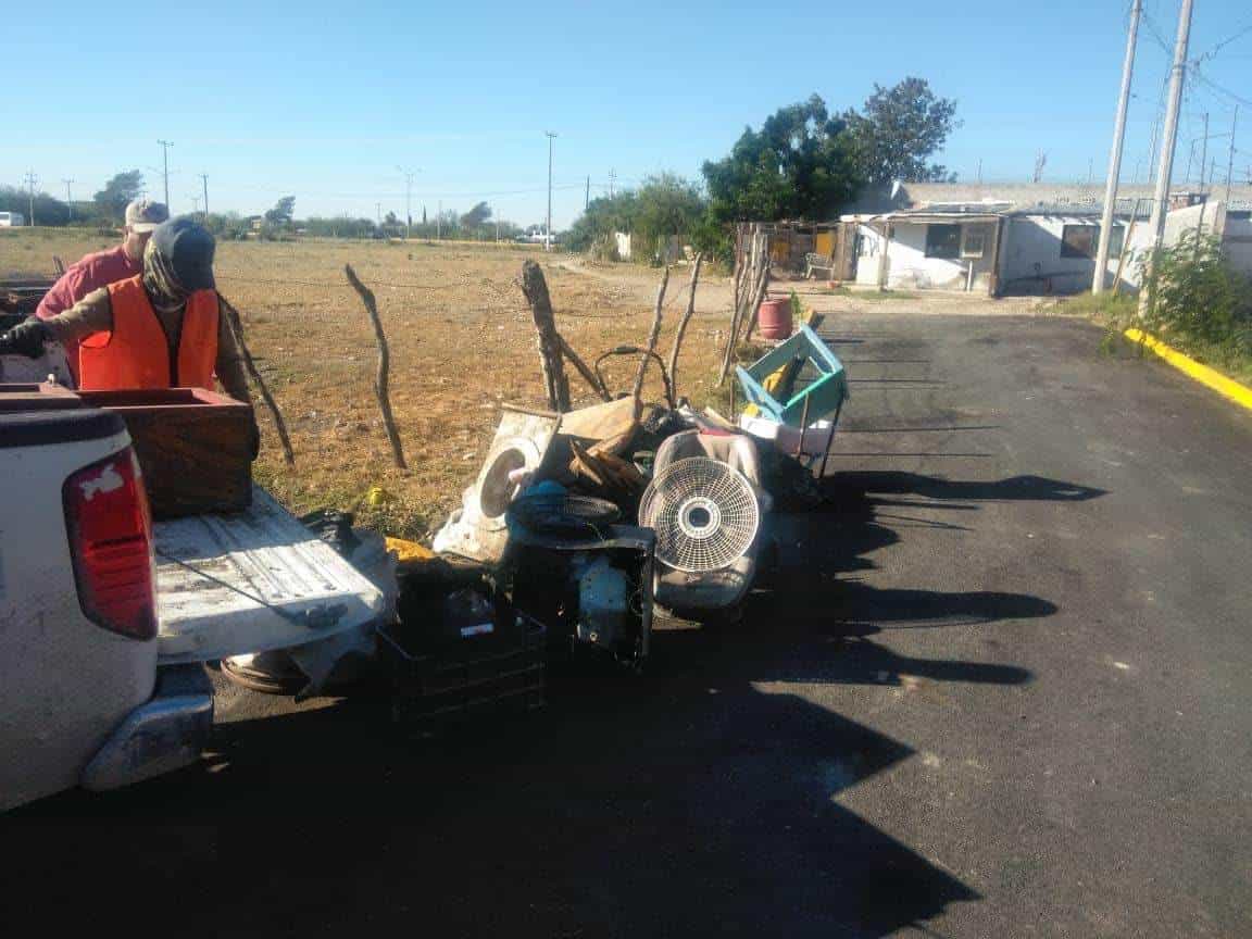 Instalan tolva para cacharros