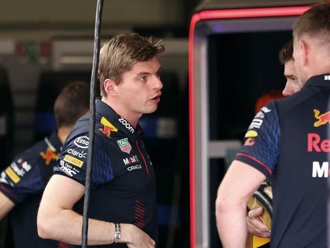 Verstappen amaga con el retiro; Russell dice que está lloriqueando