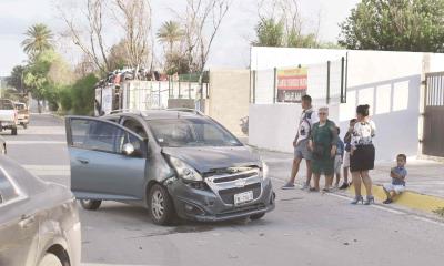 Encontronazo deja a menor lesionado