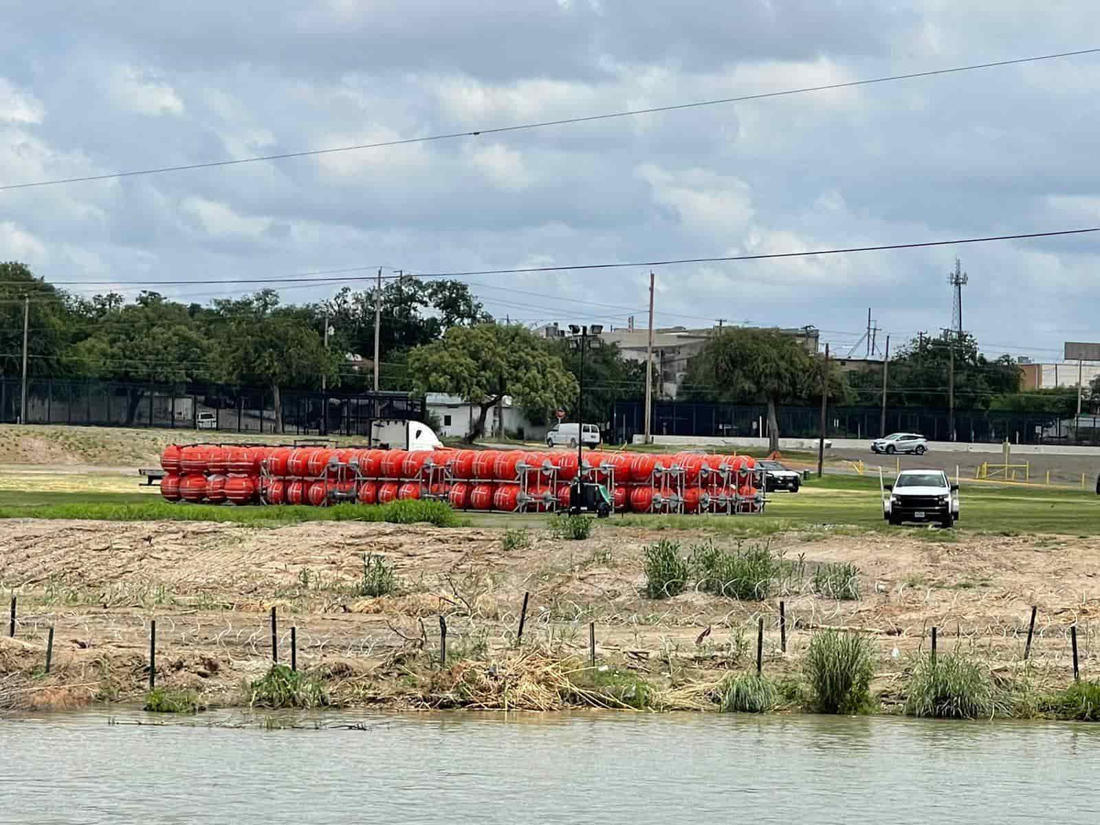 Si ponen 300 metros de muro, caminaremos 600 más