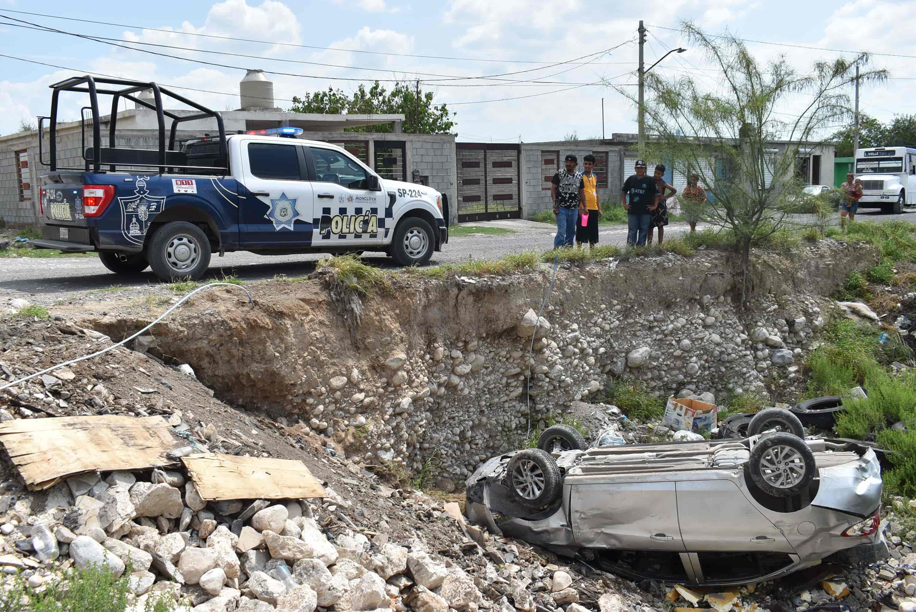 ‘Se va caer, se va a caer… se cayó