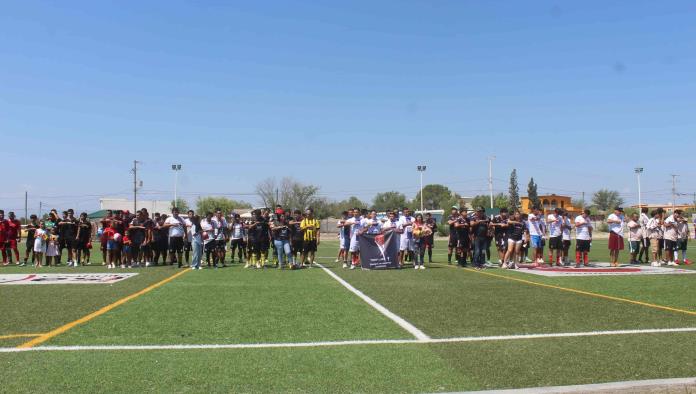 Inauguran futbol “Antonio Lara Llanas”.