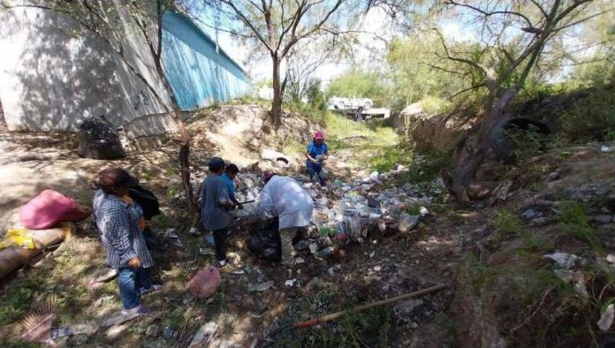 Mantiene Castaños brigada en colonias