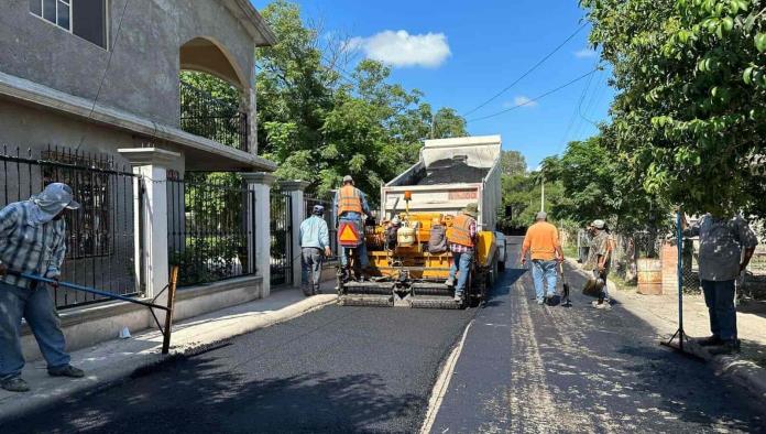 Pavimentan privada San José de Allende