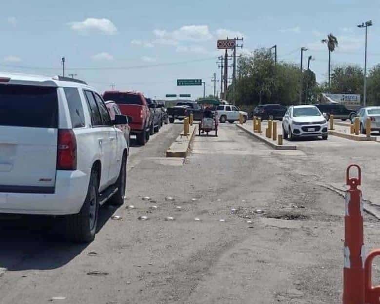 Desquicia a paisanos filas de cuatro horas