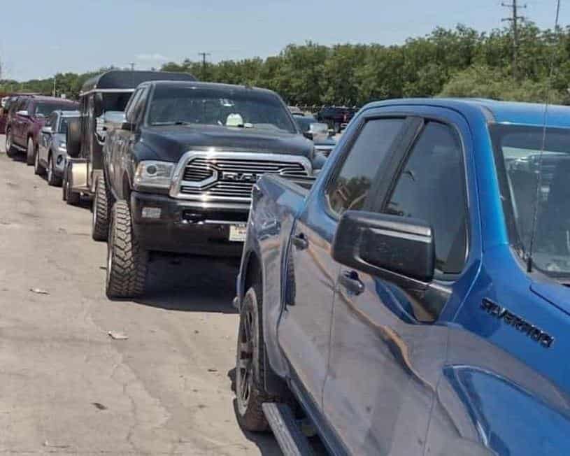 Desquicia a paisanos filas de cuatro horas