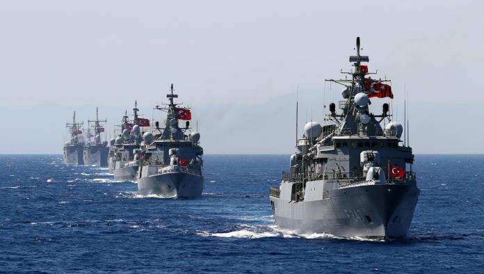 Turquía promete proteger barcos con alimentos ucranianos si Rusia no renueva acuerdo