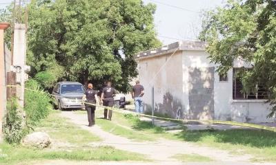 Taxista decidió salir por la puerta falsa