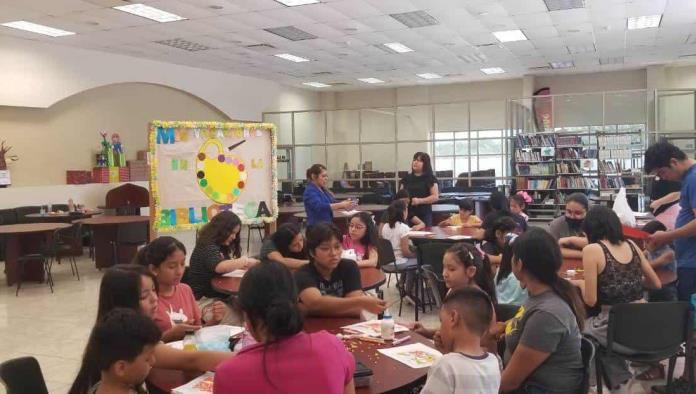 Arrancan cursos de verano en la biblioteca municipal