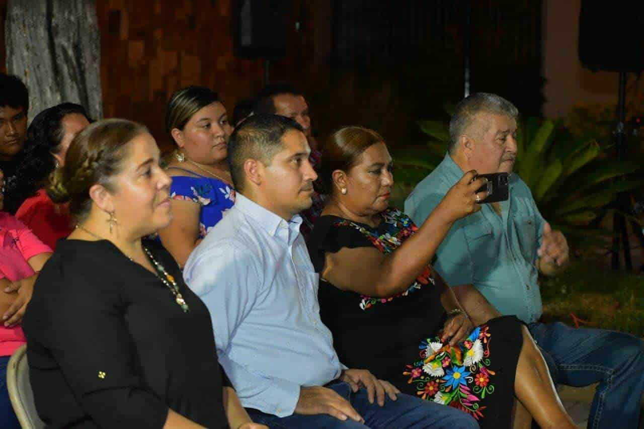 Realizan domingo cultural en Nava