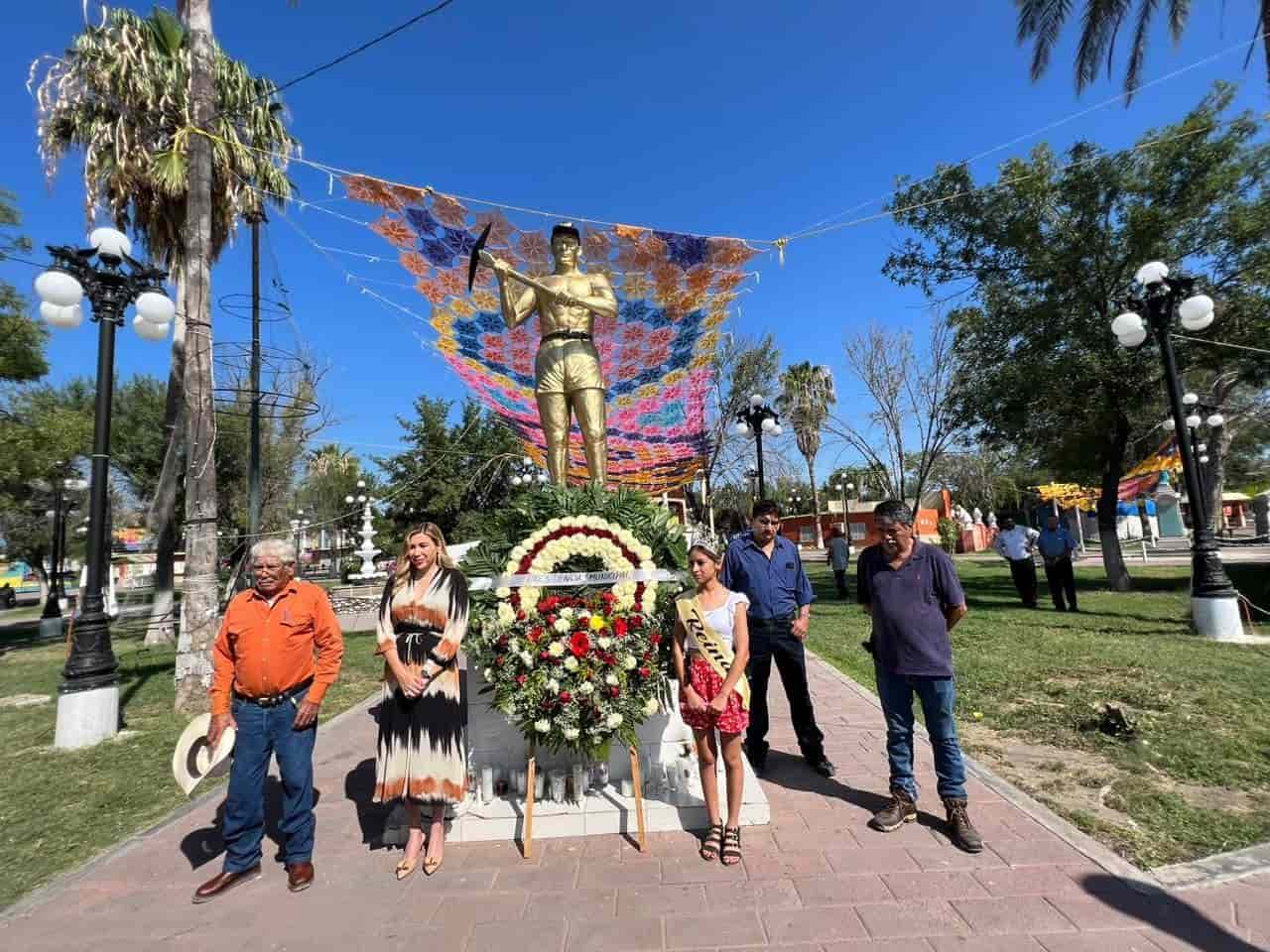 Rinden homenaje a héroes mineros