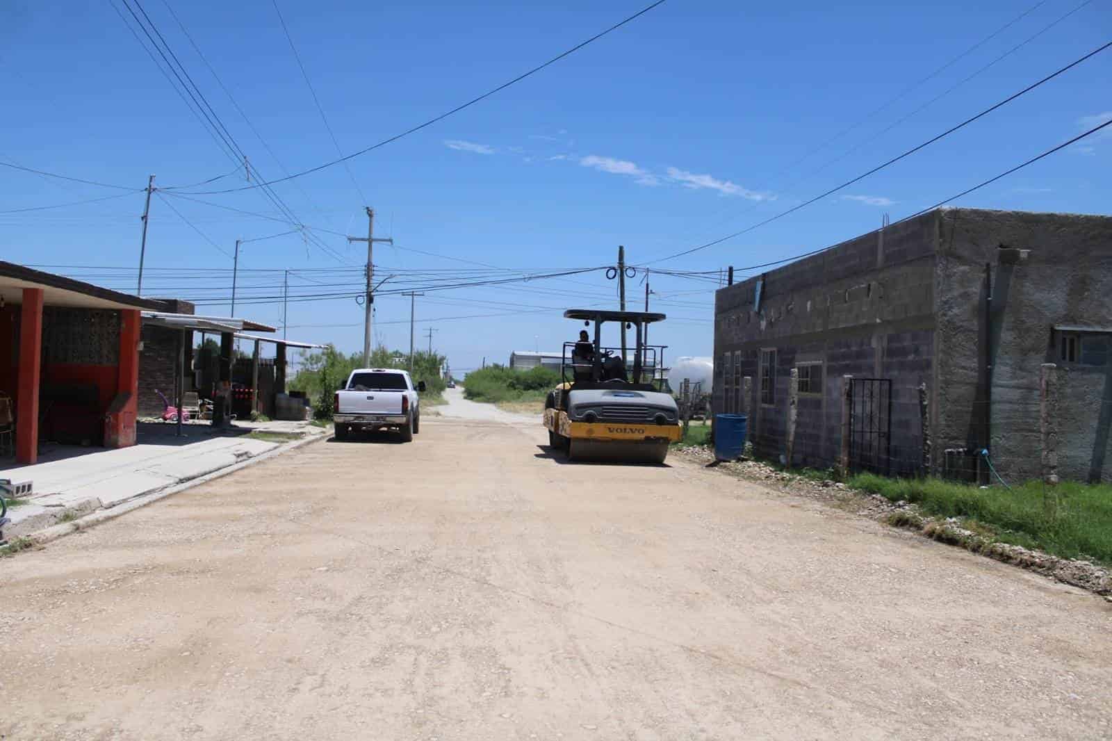 Aplican relleno homogenizado en colonia Ampliación Manantial