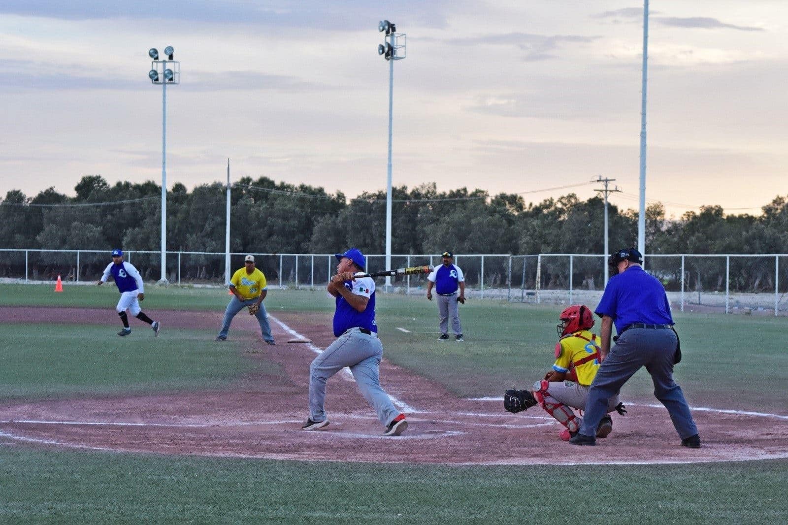 Concluye en Cuatro Ciénegas Liga de Softbol