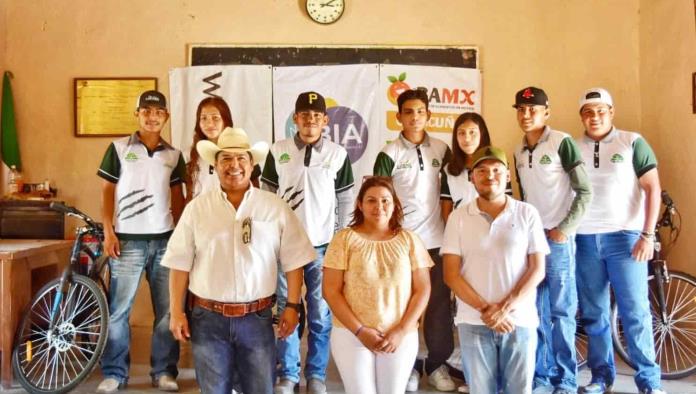 Donan bicicletas a más estudiantes