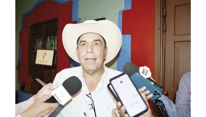 ‘Juegan corcholatas con las necesidades’