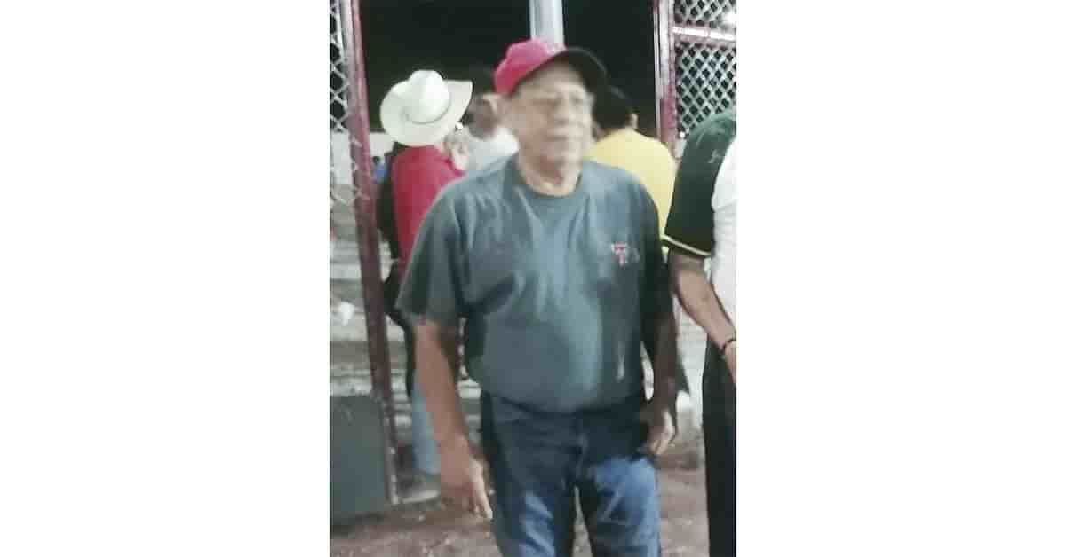 José Claudio Saucedo Peña, conocido en el ámbito beisbolero como ‘El Chilero’ se quitó la vida en el patio de su vivienda, ahorcándose con una extensión eléctrica.