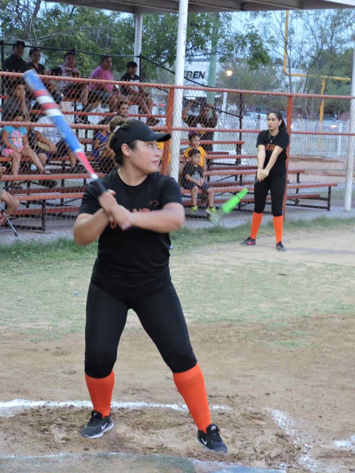 Una tercia espectacular: las protagonistas de la victoria Gigante