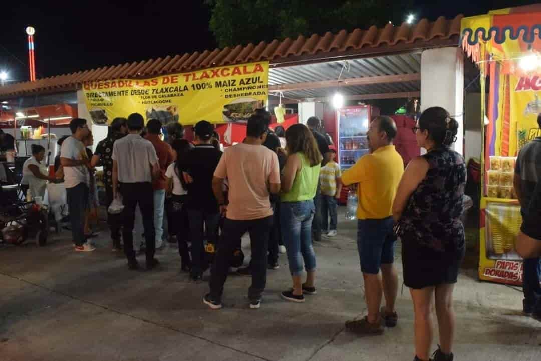 Invitan a cenar a la Feria de San Buena